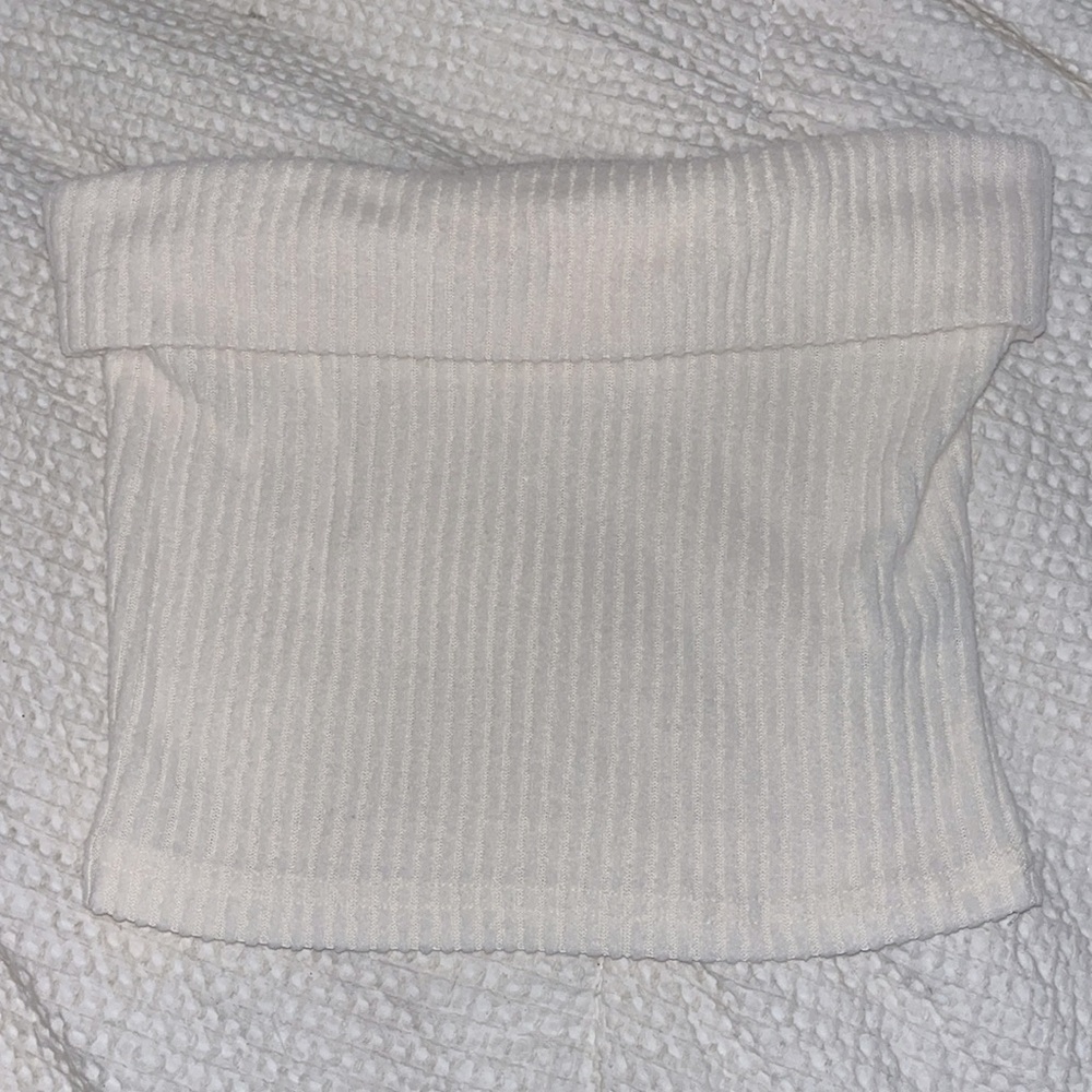 Cream colored, NEVER WORN, Women’s Xsmall tube top